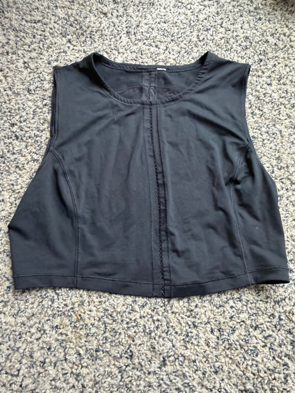 Lululemon Black Sleeveless Crop Top - Modern Women's Tank
